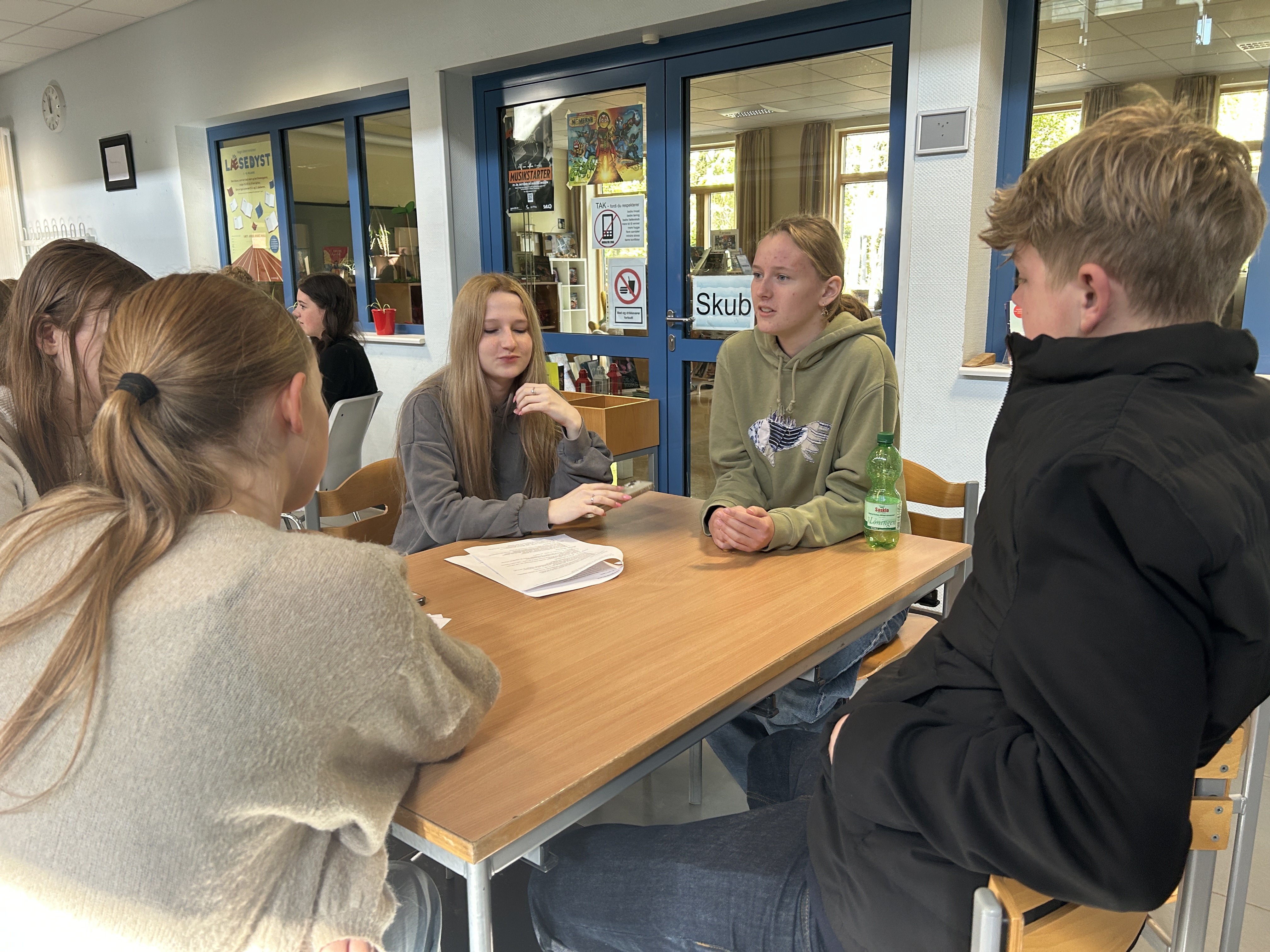 To regioner, en historie