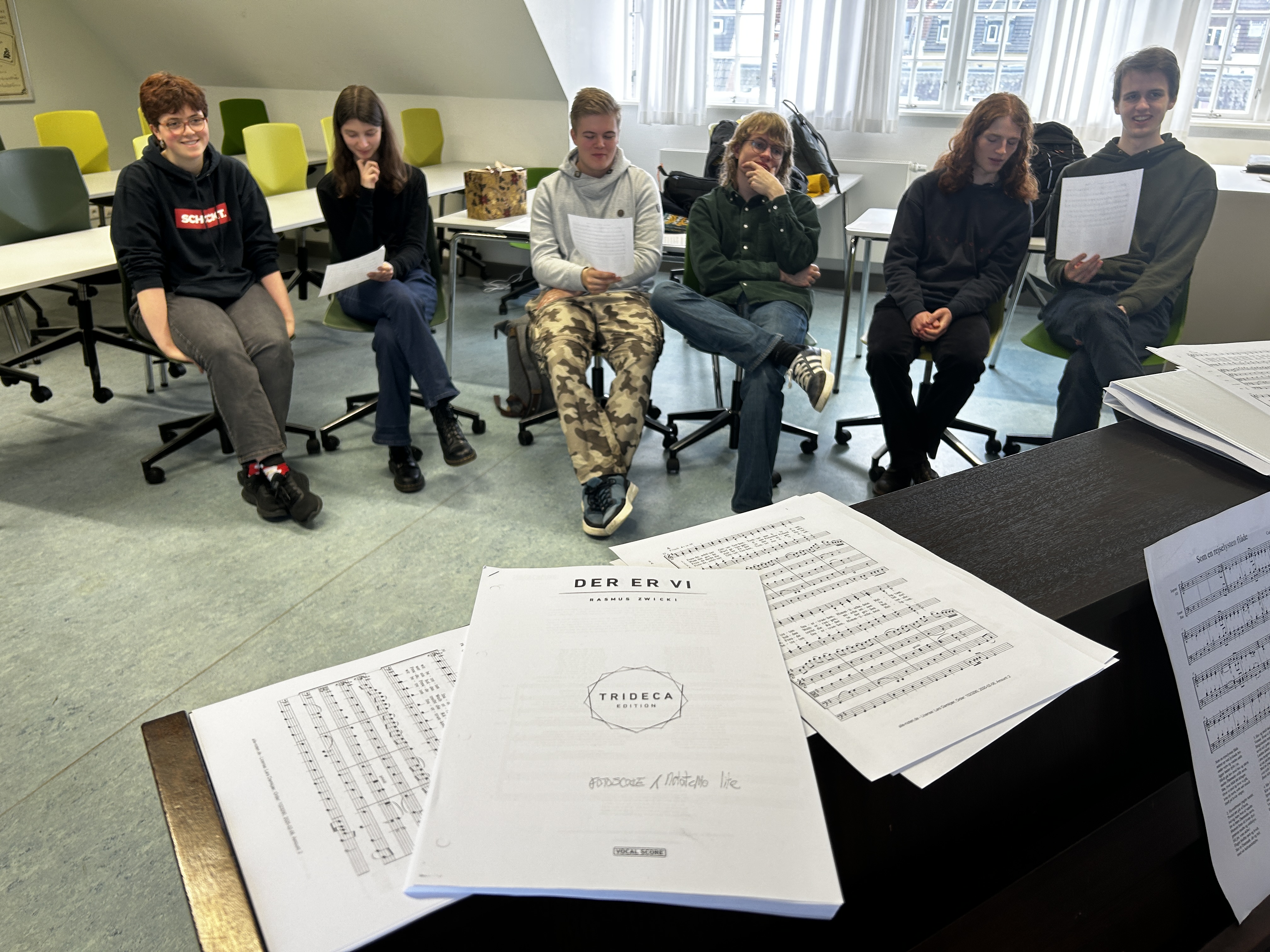 Fire stemmer – ét kor