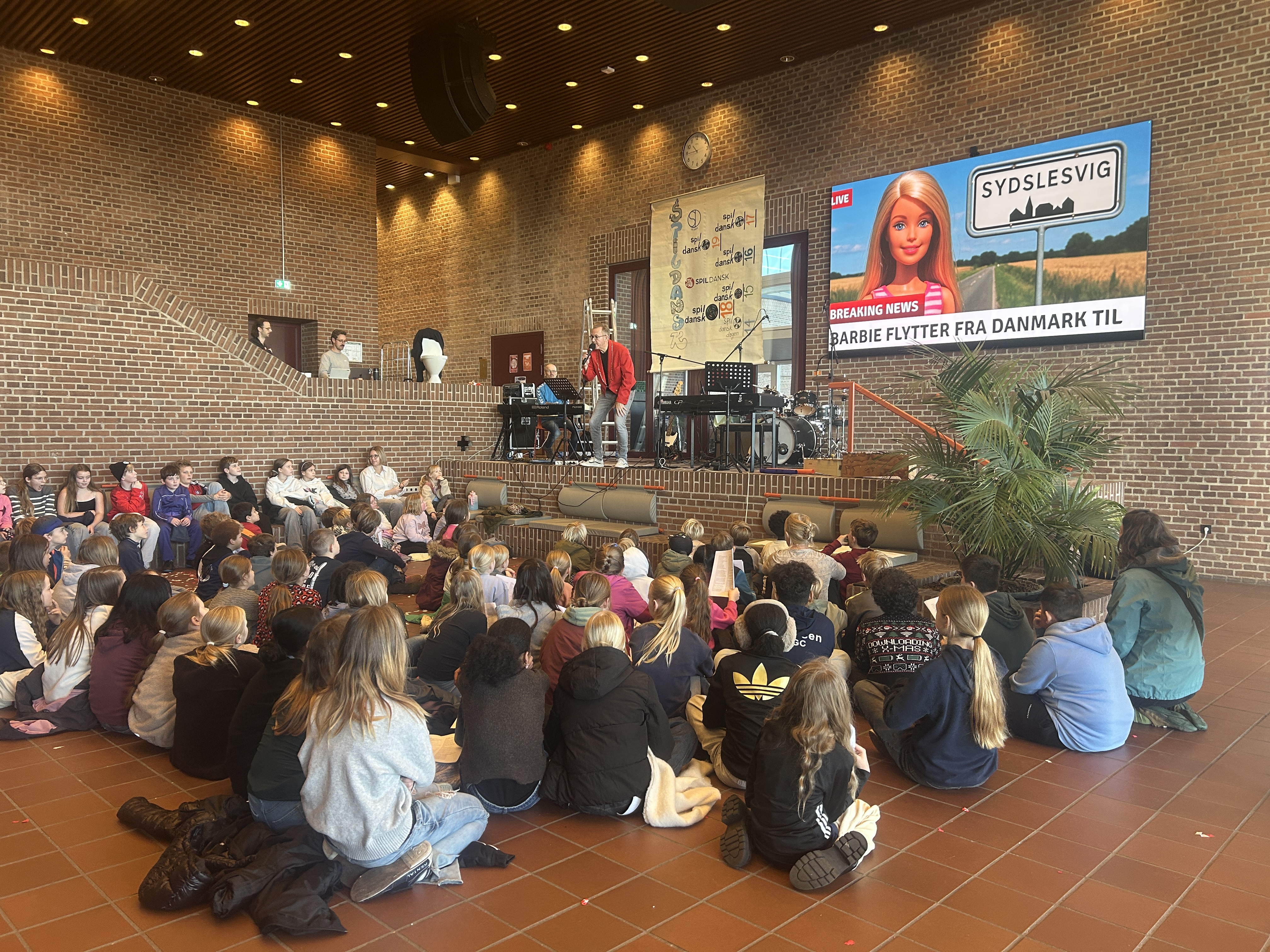 På noderne med Barbie og Faxe Kondi