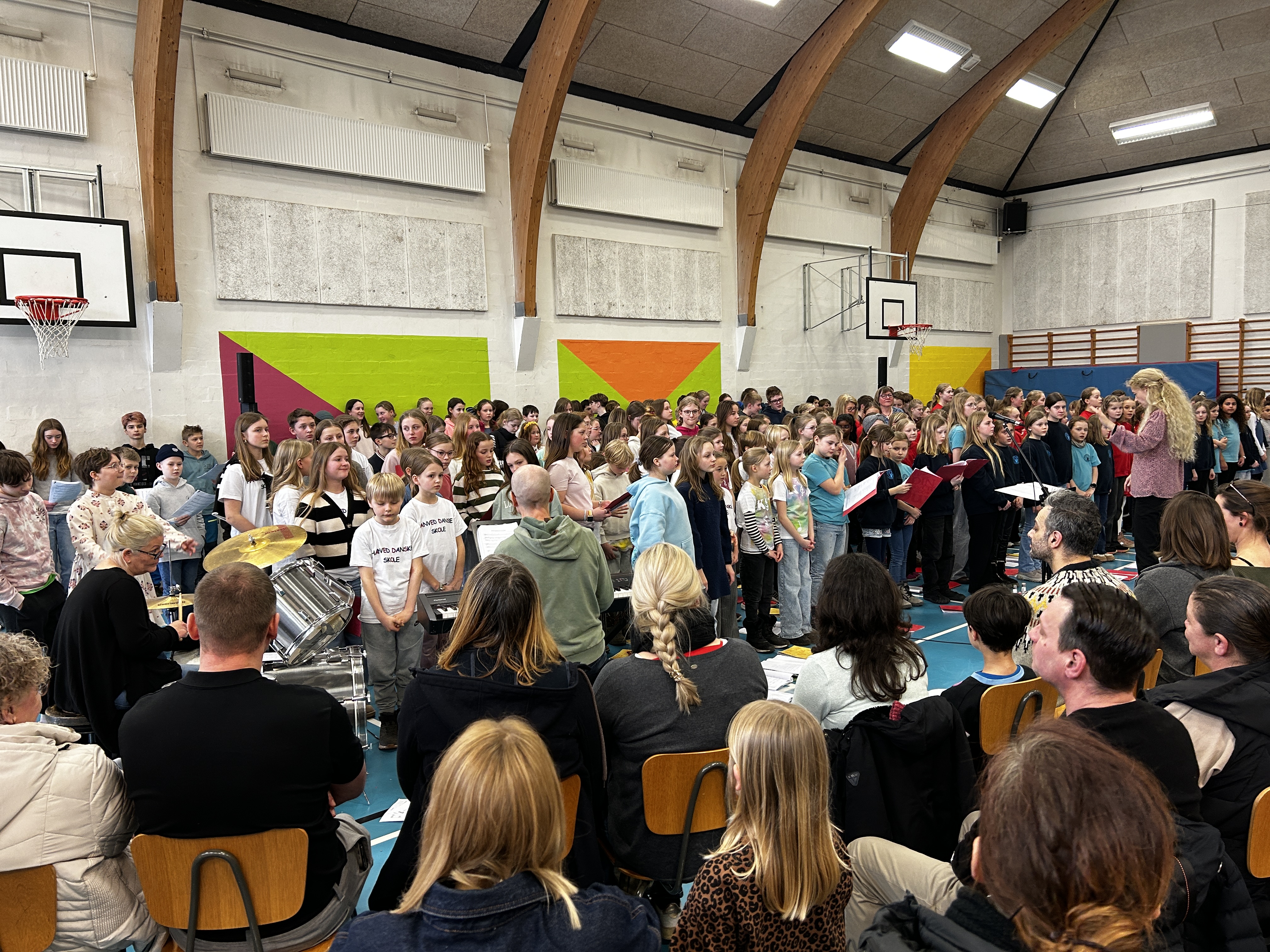 En halv times godt humør